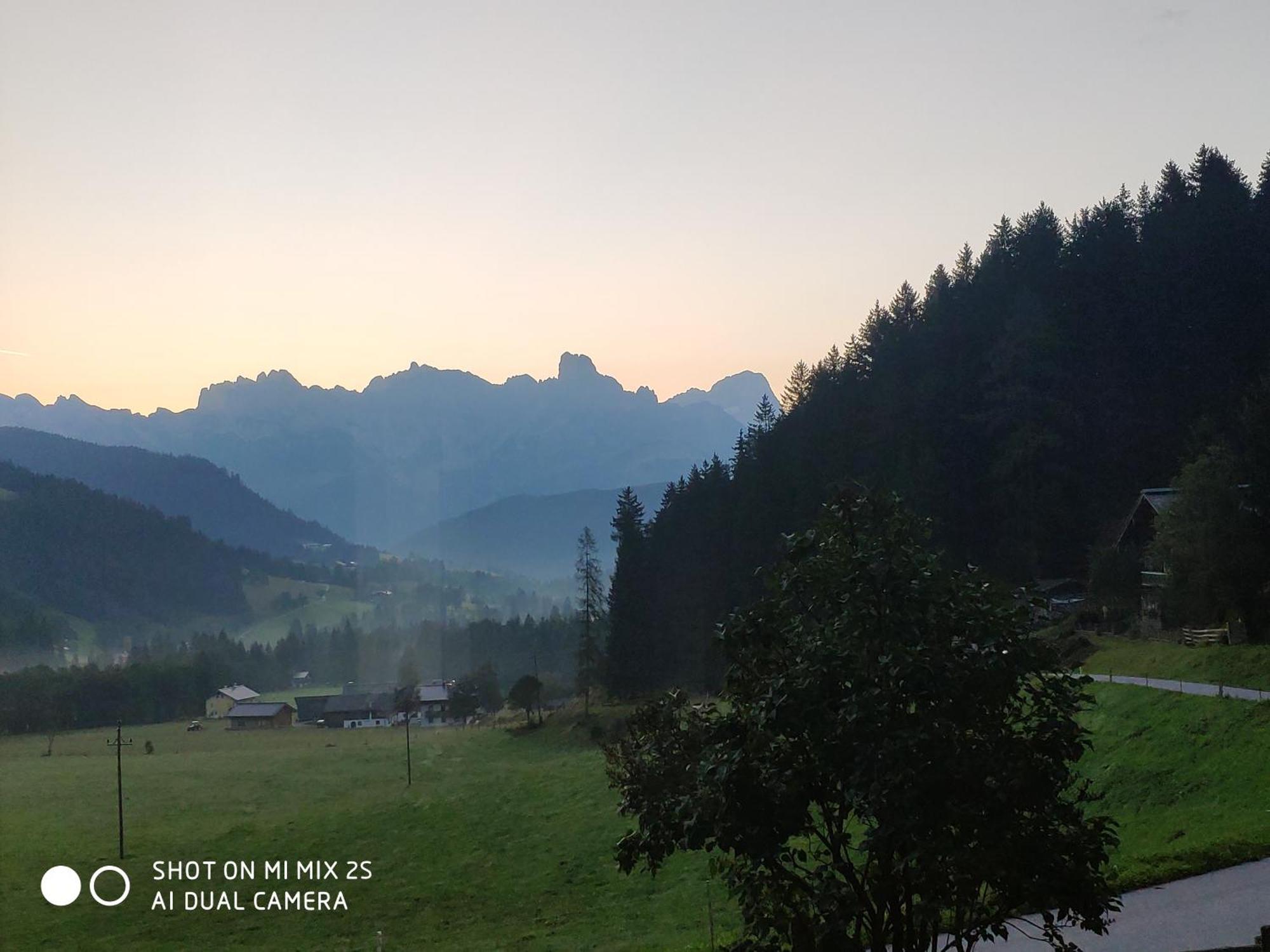 Buttermilchalm Bed & Breakfast Sankt Martin am Tennengebirge Bagian luar foto